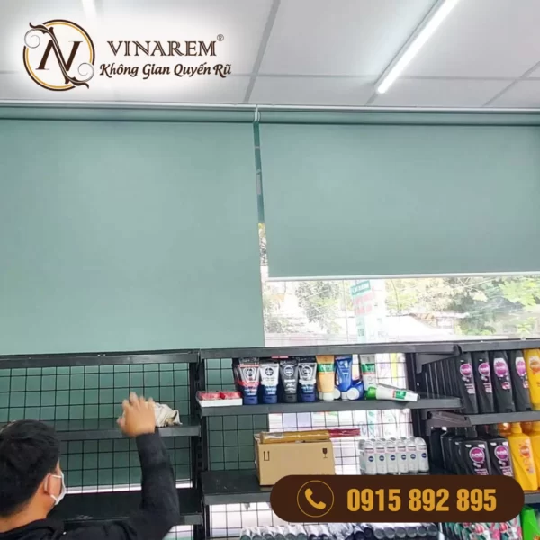 Rèm cuốn cửa sổ màu xanh lá cây - Cửa hàng VP22